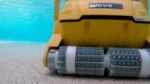 Dolphin Wave 100 Pool Cleaner - Image 5