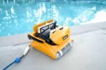 Dolphin Wave 60 Pool Cleaner - Image 4