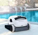 Dolphin Explorer E50 Pool Cleaner - Image 3
